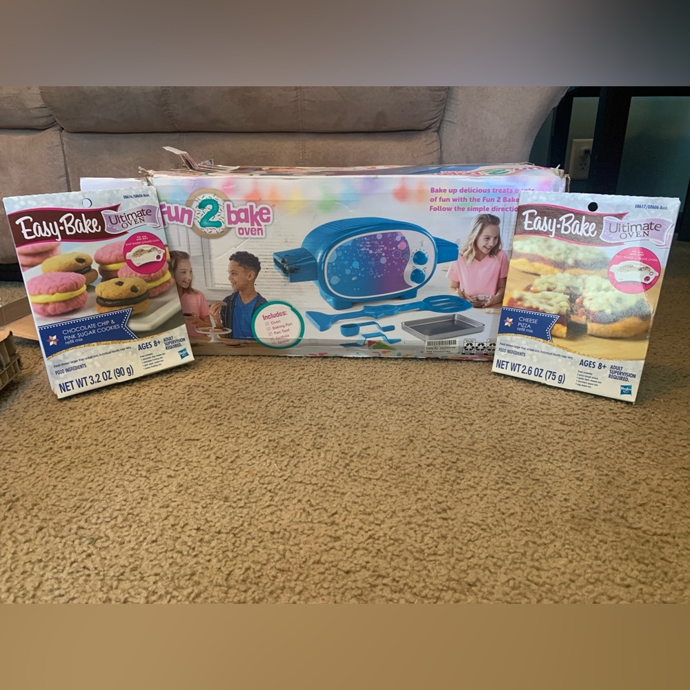 Blue Easy Bake Oven for Creative Play